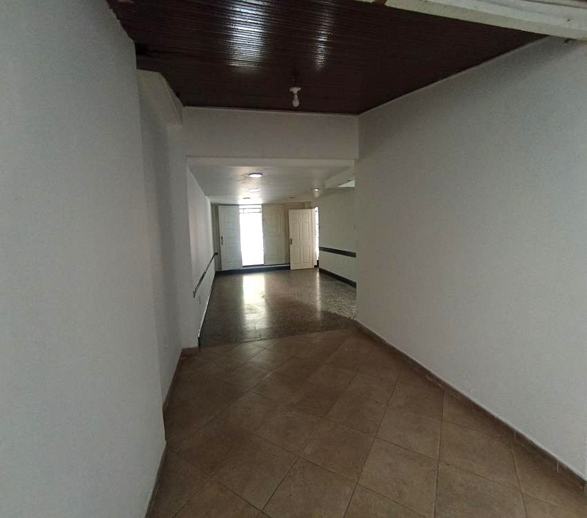 Imágen 18 de inmueble COD: 37054