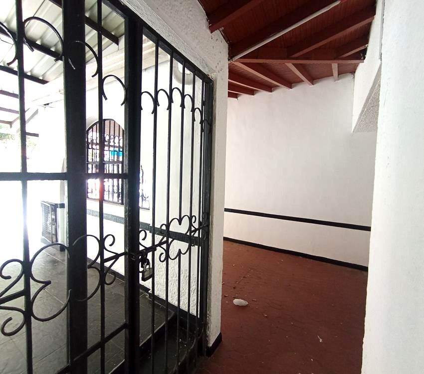 Imágen 21 de inmueble COD: 37054