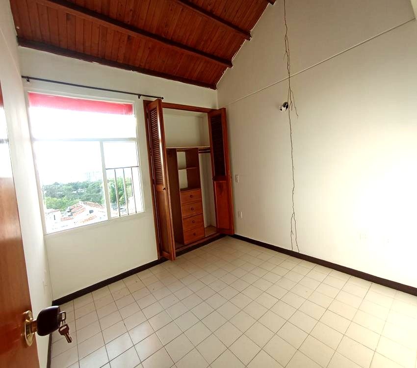 Imágen 10 de inmueble COD: 37058