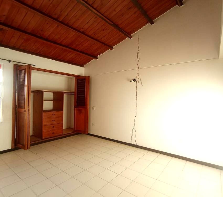 Imágen 12 de inmueble COD: 37058