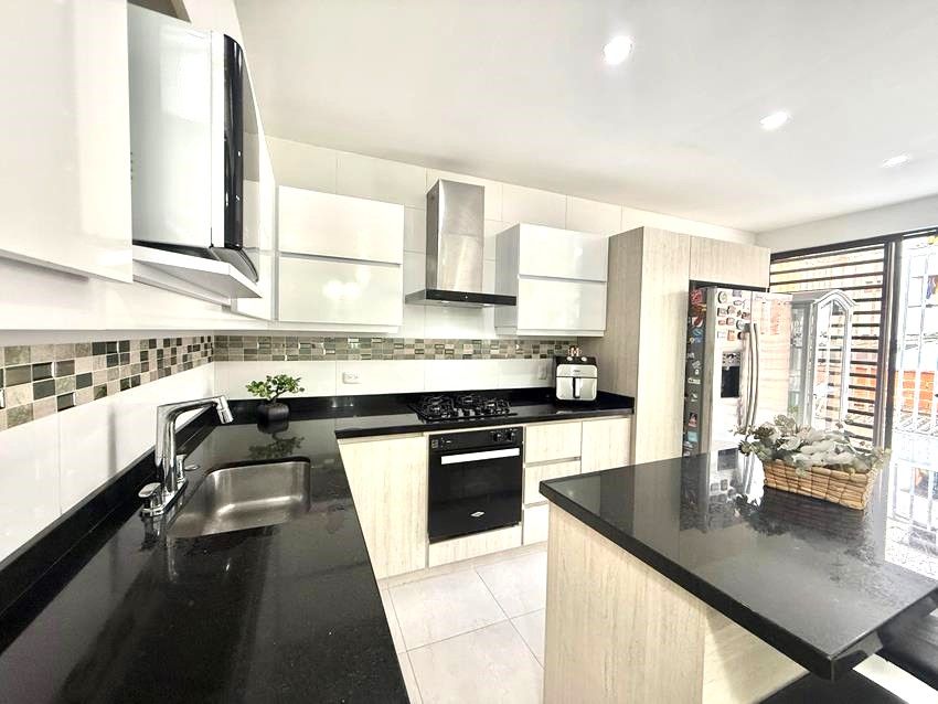 Imágen 2 de inmueble COD: 37159