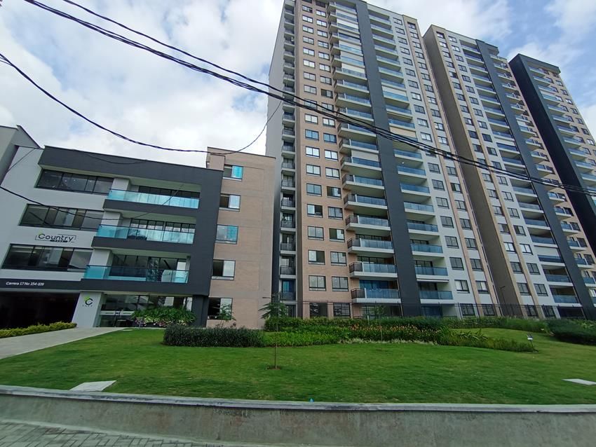 Apartamento en Arriendo Floridablanca, CONJUNTO RESIDENCIAL COUNTRY PARK P.H., 3 alcobas, 3 baños, Parqueadero: Doble - Cubierto, Área Construida: 119mts, Ascensor: Si, Conjunto cerrado: Si, Portería: Si. Código Inmobiliaria: 37162, para mayor información y revisar toda nuestra oferta visita nuestra pagina web: estebanrios.com o comuníquese a nuestro PBX: (607) 635 2877