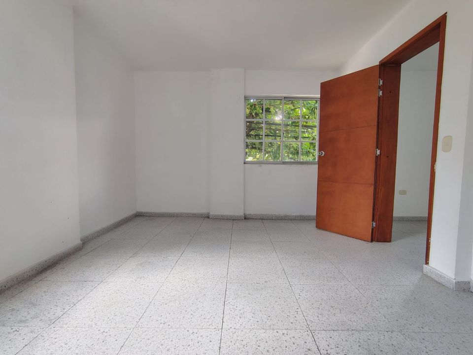 Imágen 1 de inmueble COD: 14175