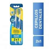 Cepillo Dental Oral B Antibacterial 2X 1